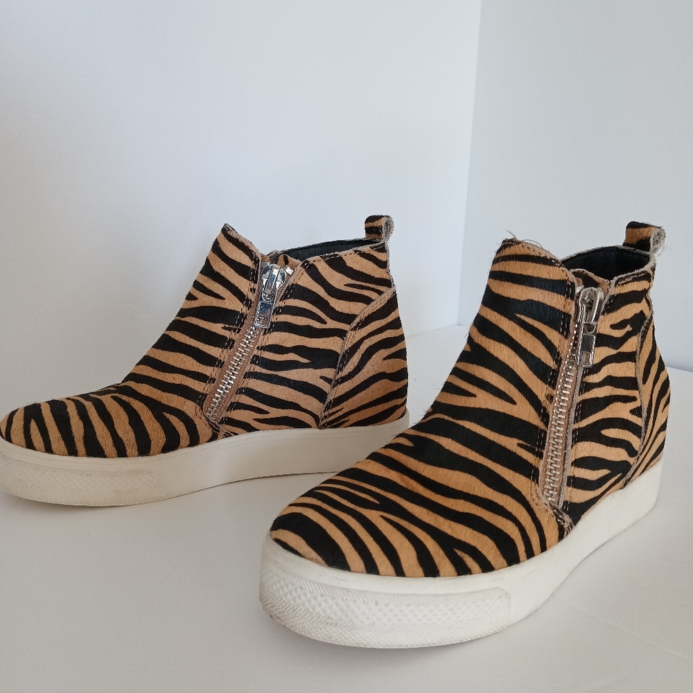 Steve Madden tiger print wedge sneaker